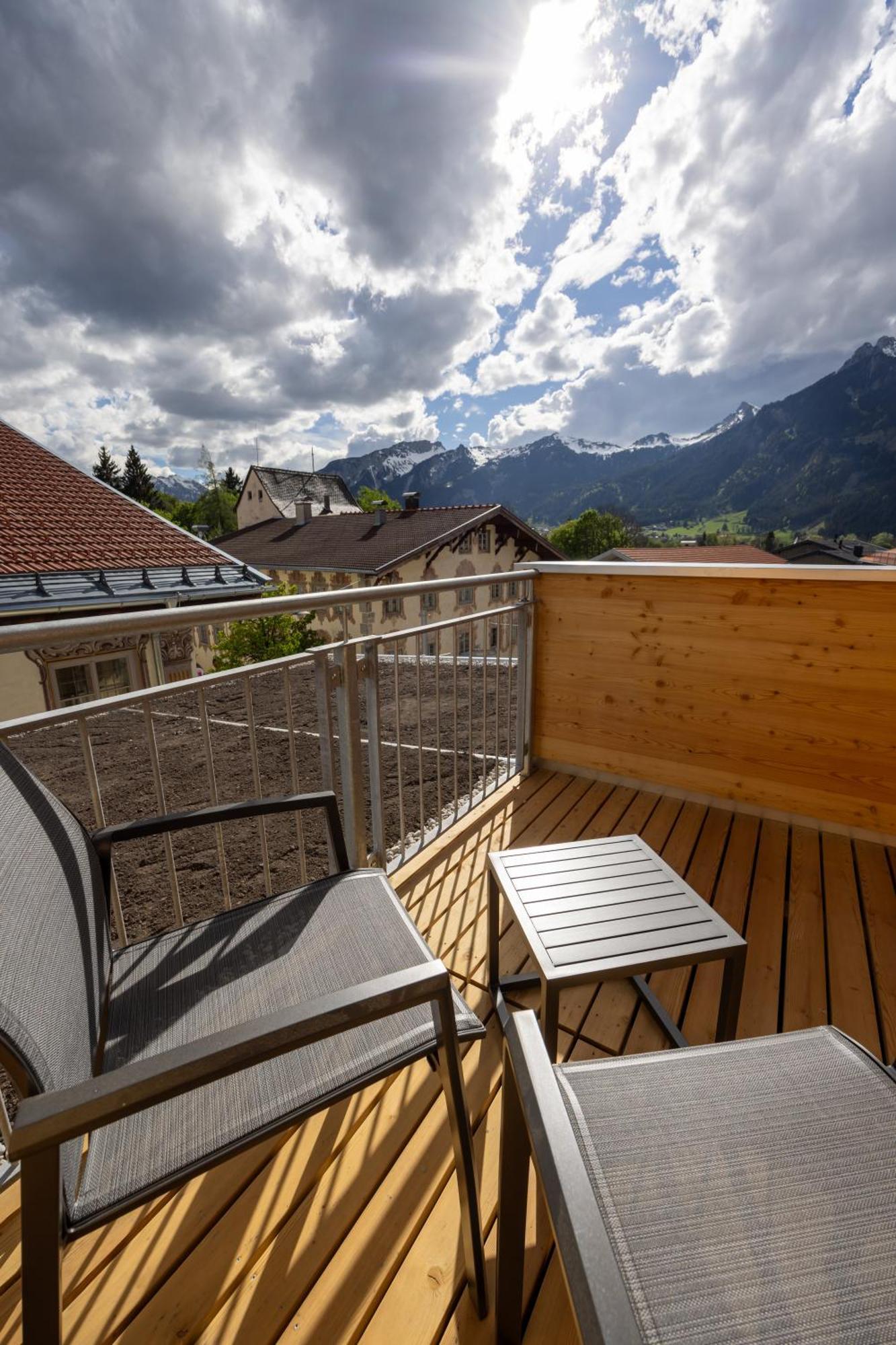 Hotel Zum Mohren 4*